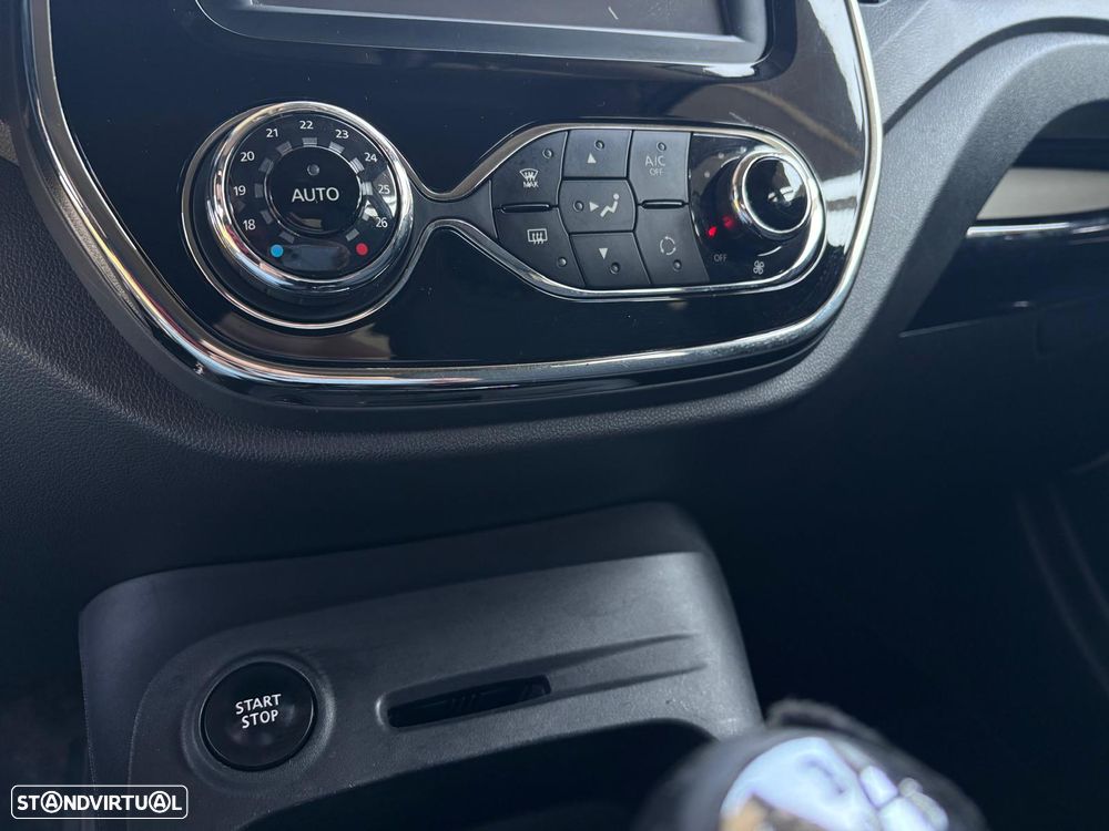 Renault Captur 1.5 dCi Exclusive - 14