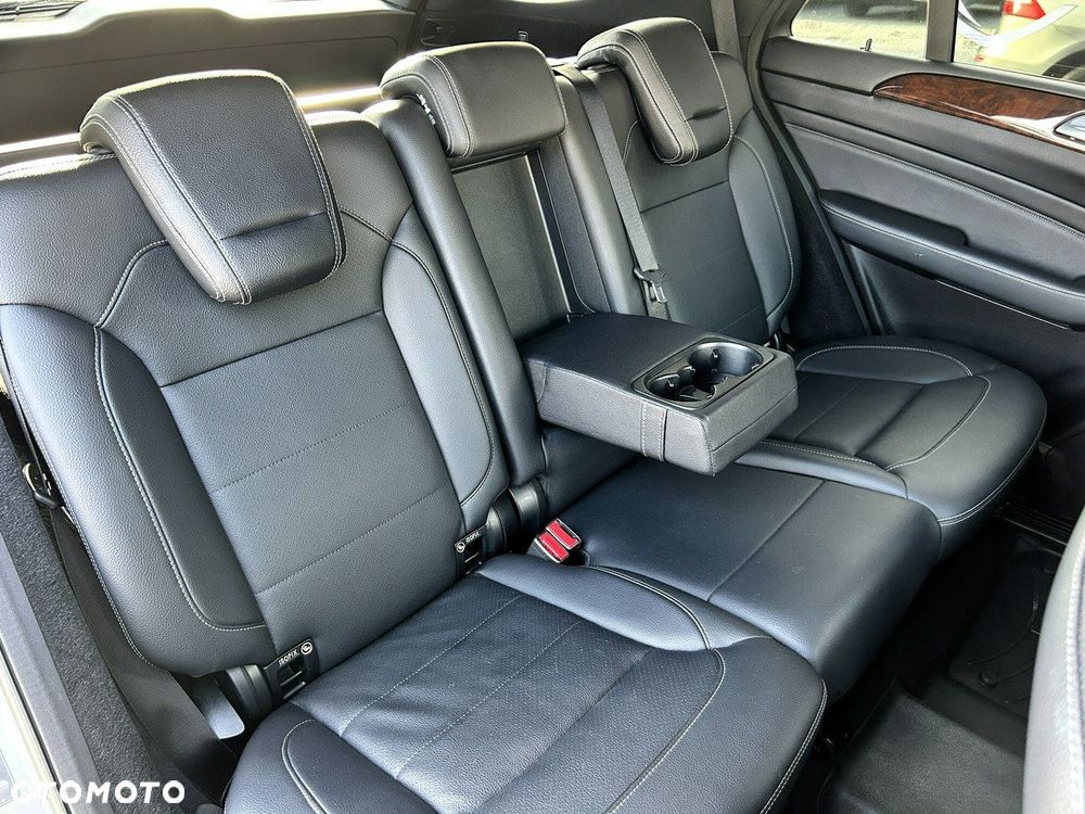 Mercedes-Benz ML - 34