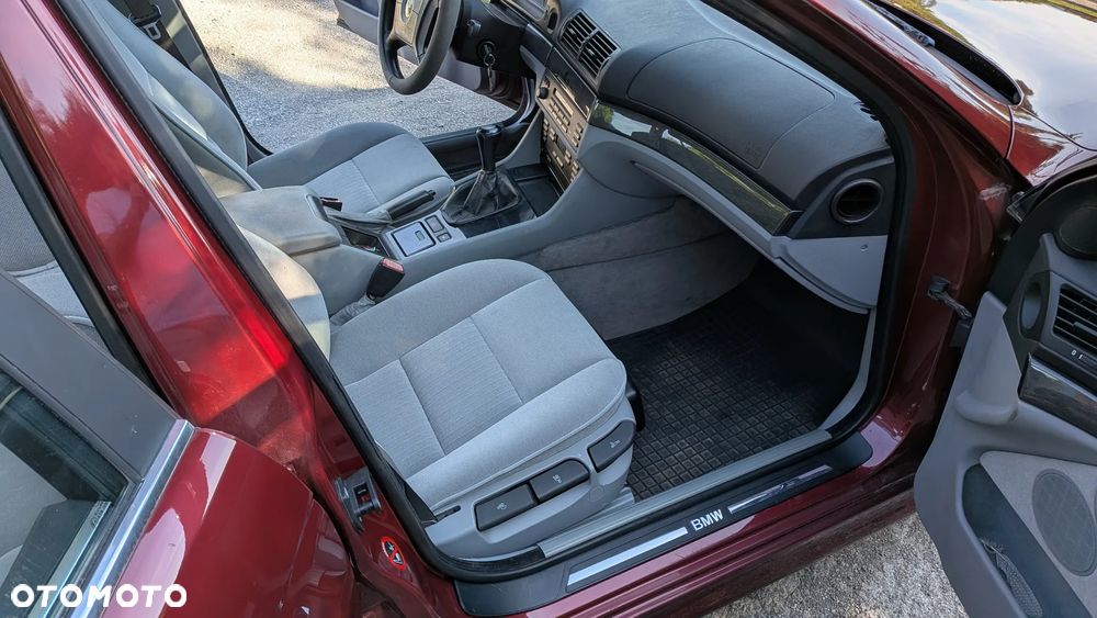 BMW Seria 5 - 17