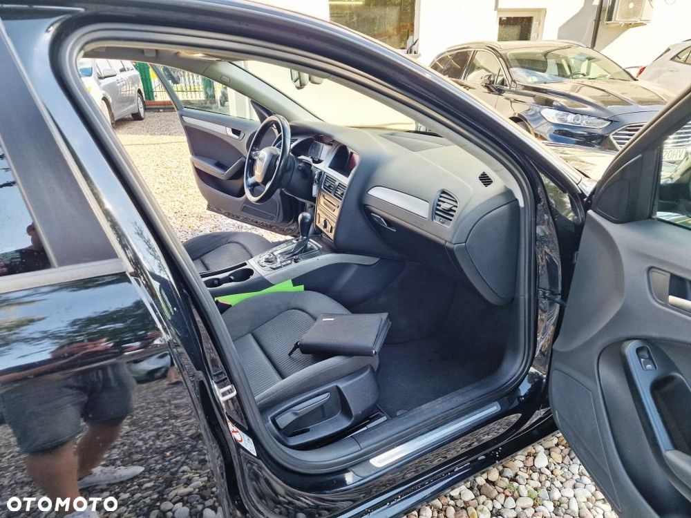 Audi A4 Avant - 15