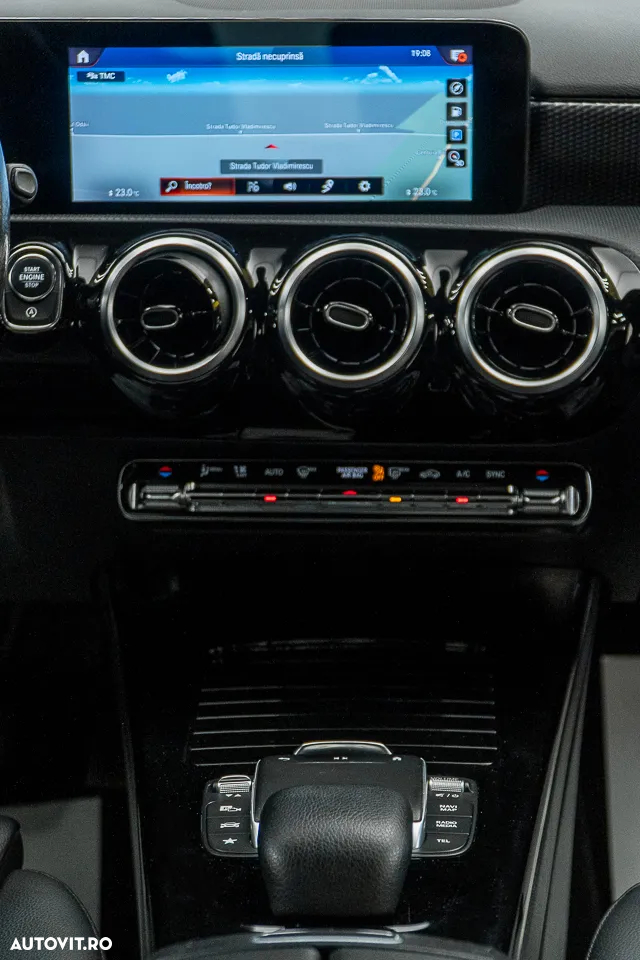 Mercedes-Benz A 180 7G-DCT Advanced Progressive - 5