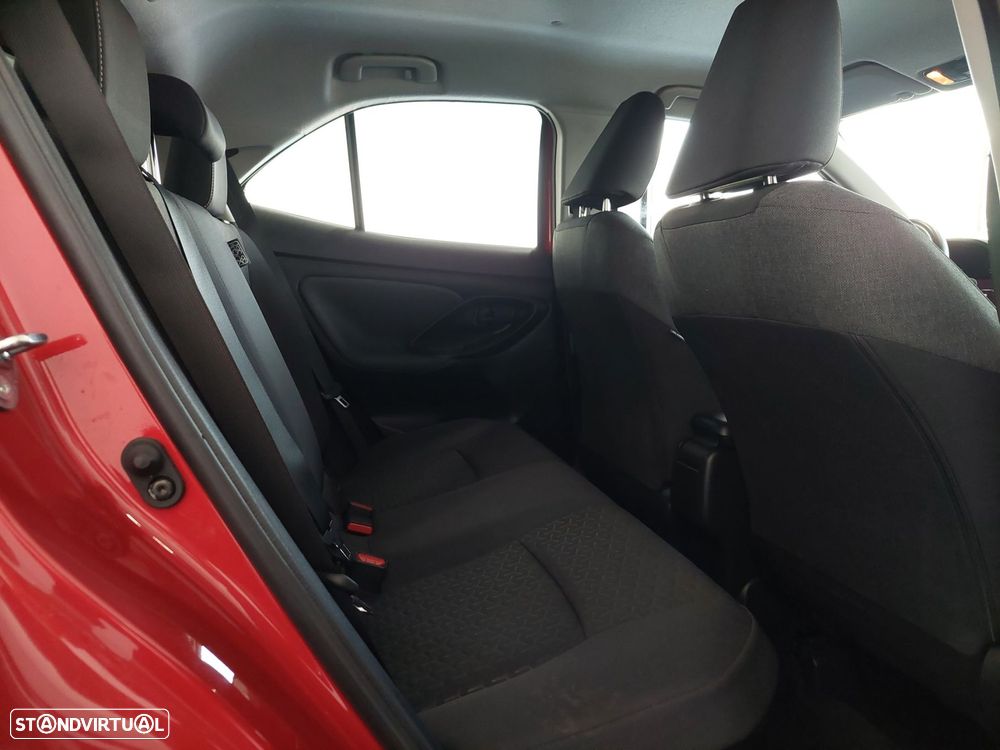 Toyota Yaris Cross 1.5 HDF Comfort Plus - 8
