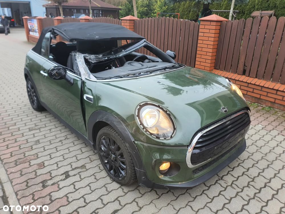 MINI Cooper Standard - 5