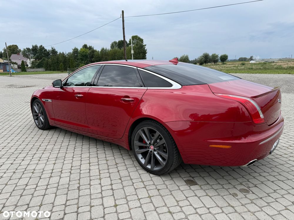 Jaguar XJ 3.0 D V6 LWB Ultimate - 10