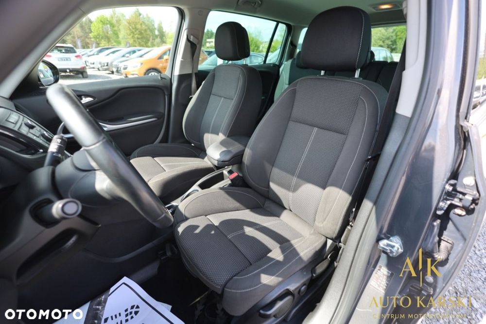 Opel Zafira - 40