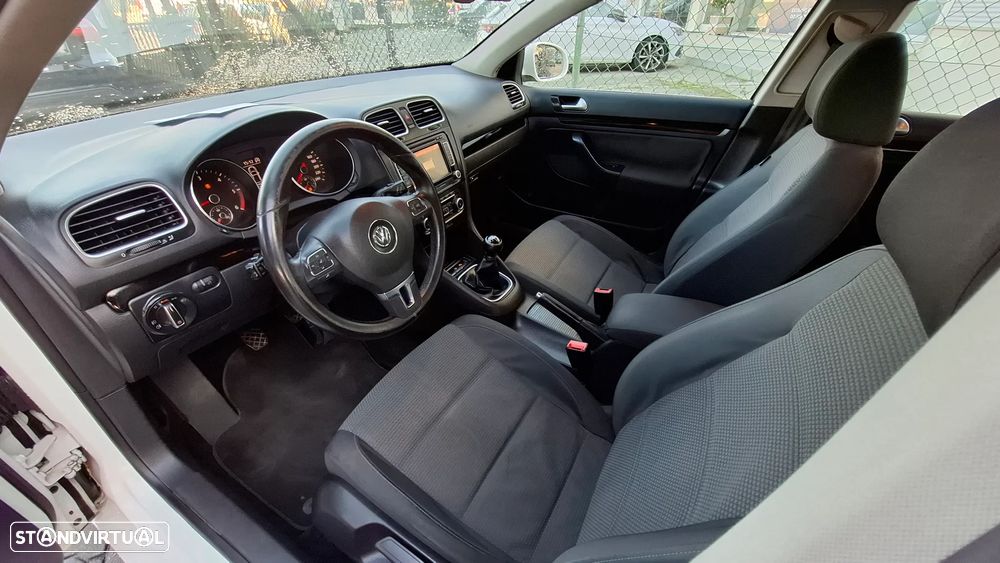 VW Golf Variant 1.6 TDi DPF Highline - 18