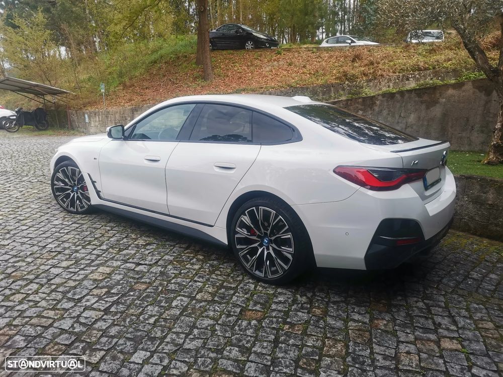 BMW i4 eDrive40 Pack Desportivo M - 4