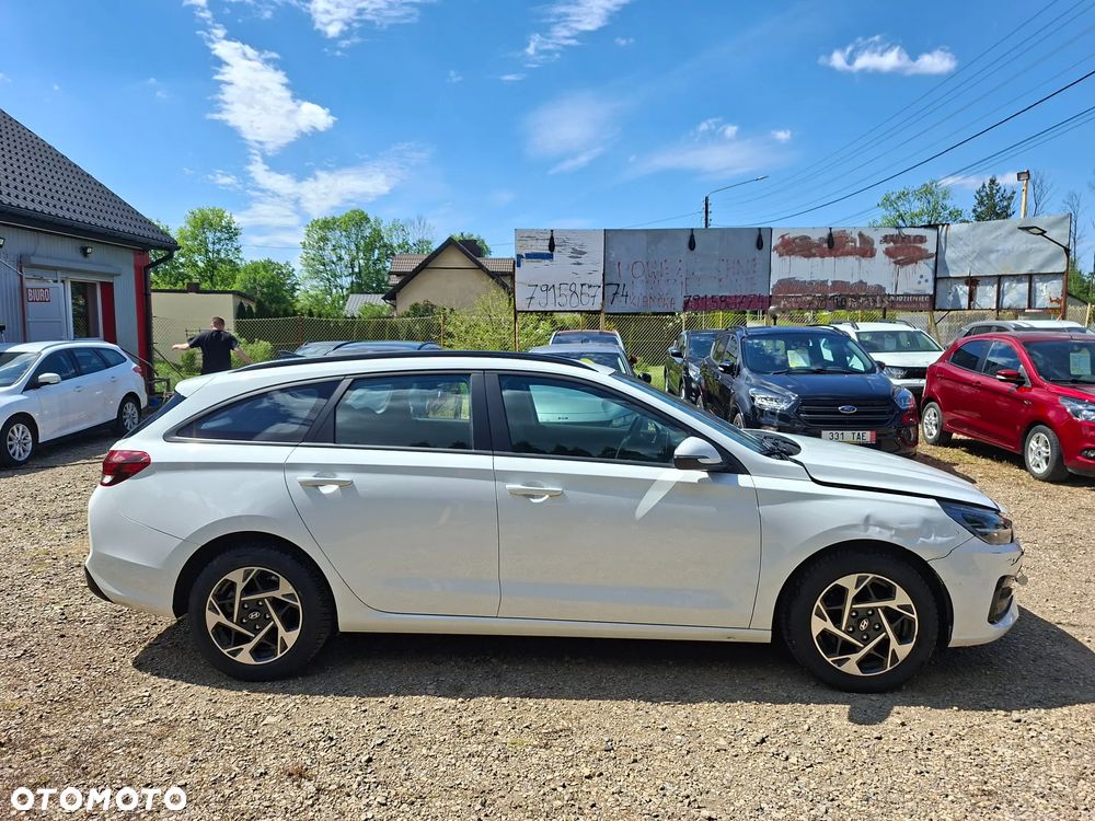Hyundai i30 1.0 T-GDI Smart - 13