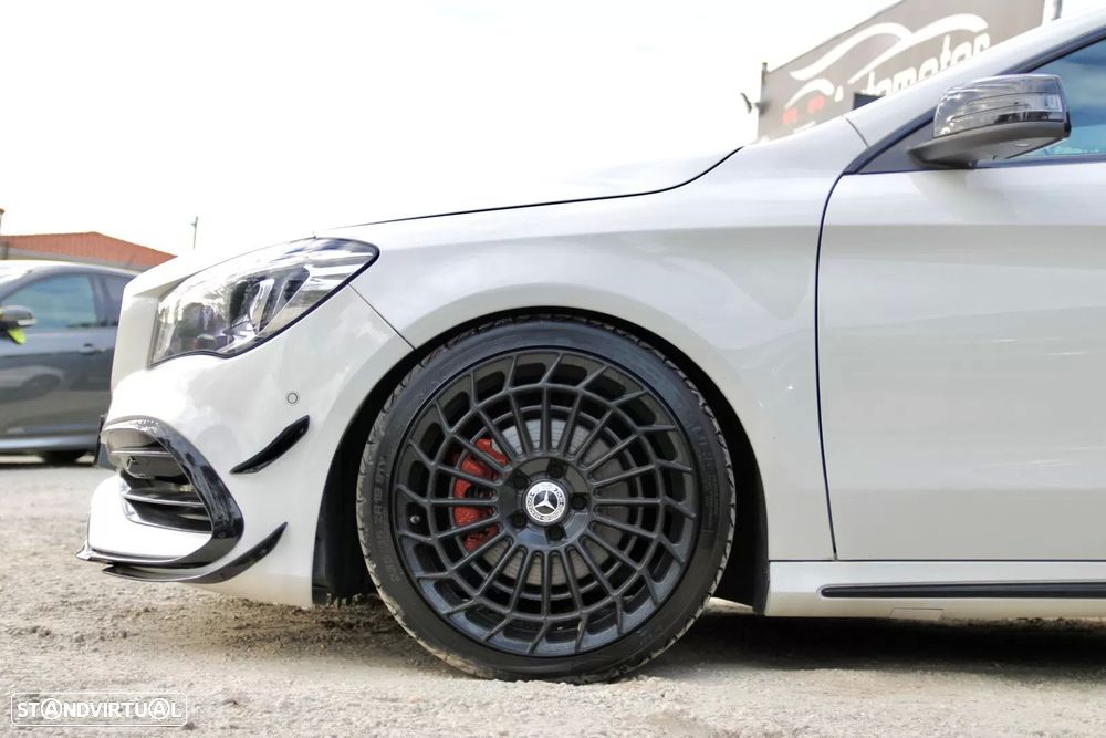 Mercedes-Benz CLA 200 d Shooting Brake AMG Line Aut. - 39