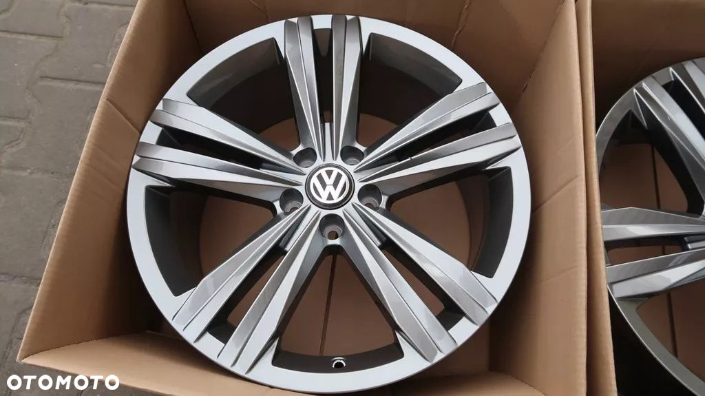 FELGI VW TOUAREG TIGUAN ATLAS 19'' R-LINE - 3
