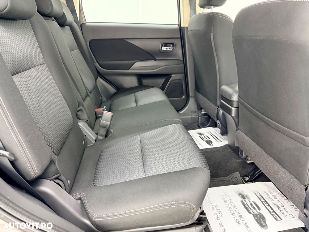 Mitsubishi Outlander 2.2 DI-D 4WD Automatik Intense - 7