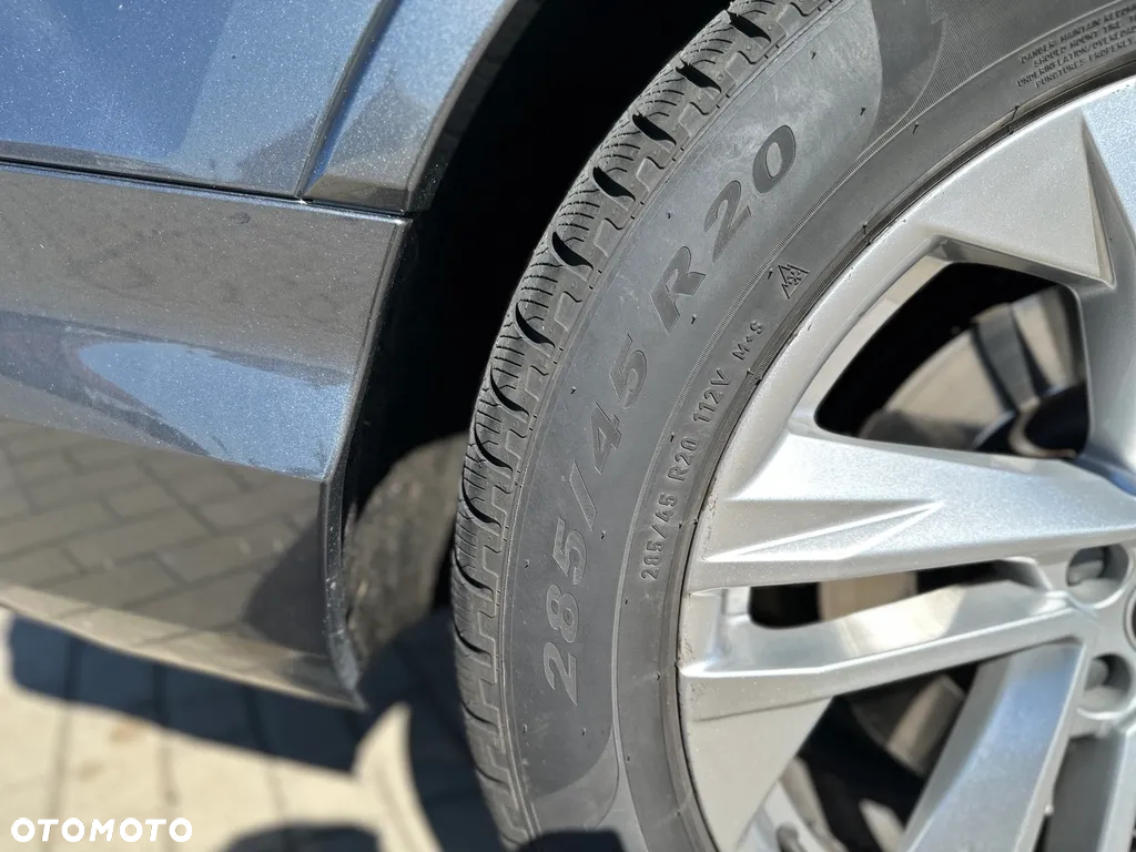 Audi Q7 - 8