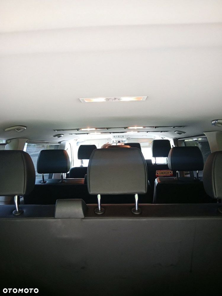 Volkswagen Caravelle 2.0 TDI L2 Trendline DSG - 4