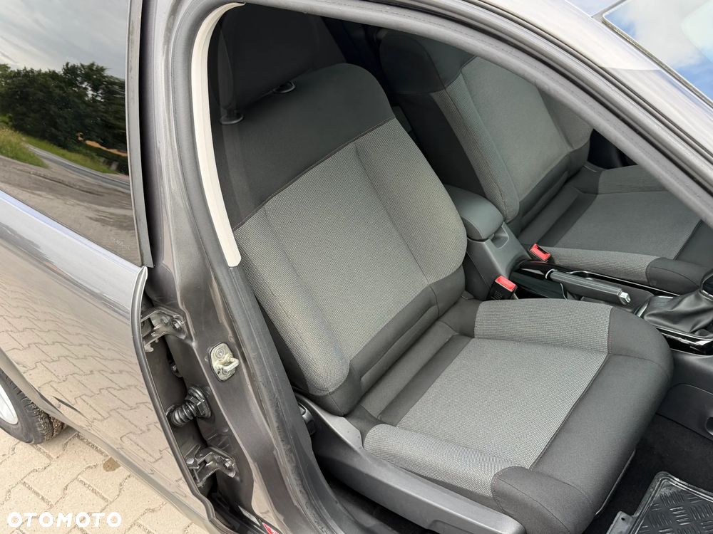 Citroën C4 Cactus - 19