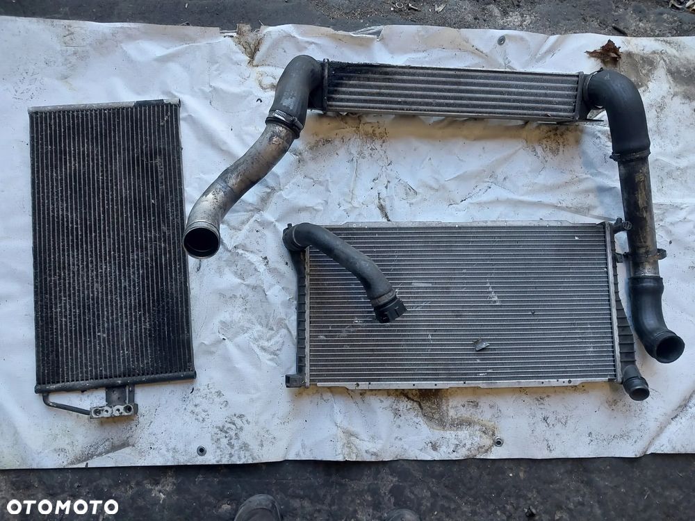 Chłodnica BMW E39 3.0D 192KM Diesel 520 INTERCOOLER Chłodnica wody powietrza klimy klimatyzacji przewód przewody wąż - 1