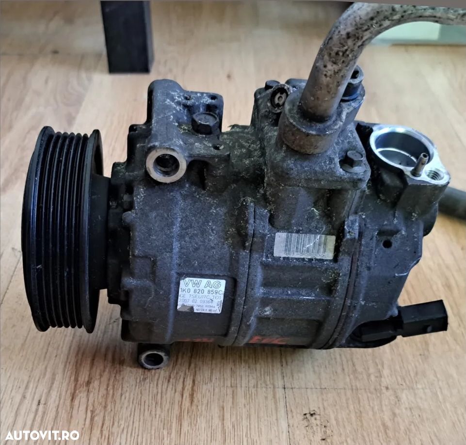 Compresor clima ac aer conditionat Vw Golf 1.4 tsi 1.6 fsi EOS 1.6 fsi Touran 1.4 tsi cod: 1K0820859C - 1