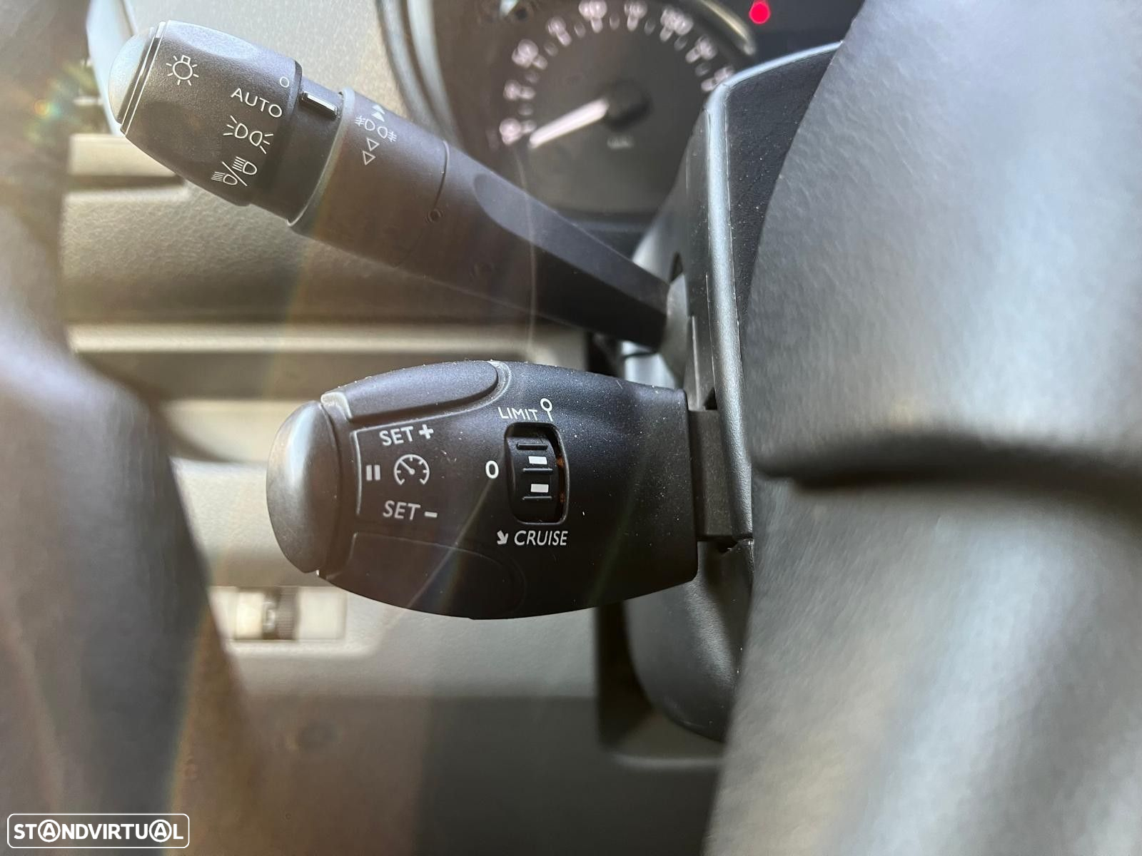 Peugeot Expert Outro - 12