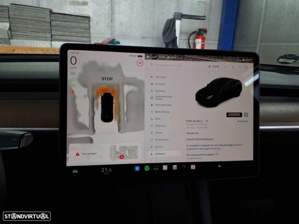 Tesla Model Y Long Range Dual Motor AWD - 6