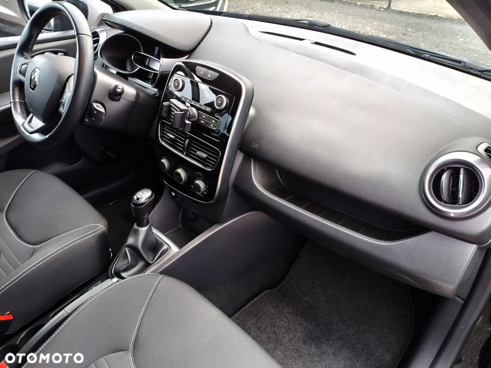 Renault Clio 1.2 16V Limited EU6 - 21