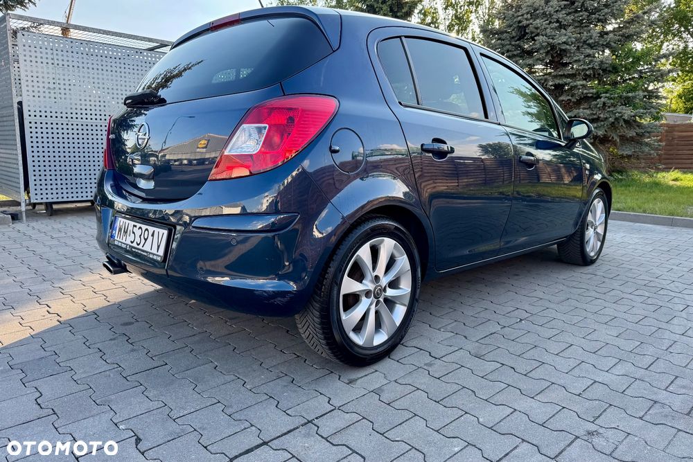 Opel Corsa 1.4 16V 150 Jahre - 5