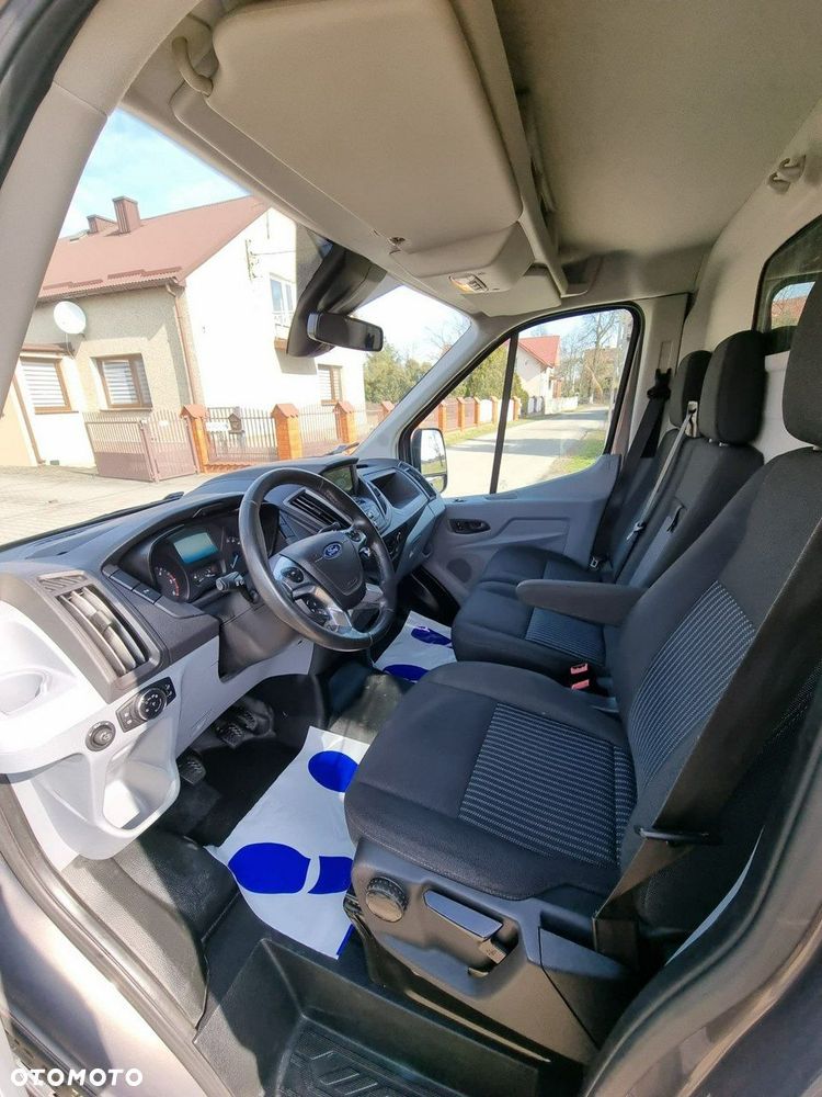 Ford Transit - 10
