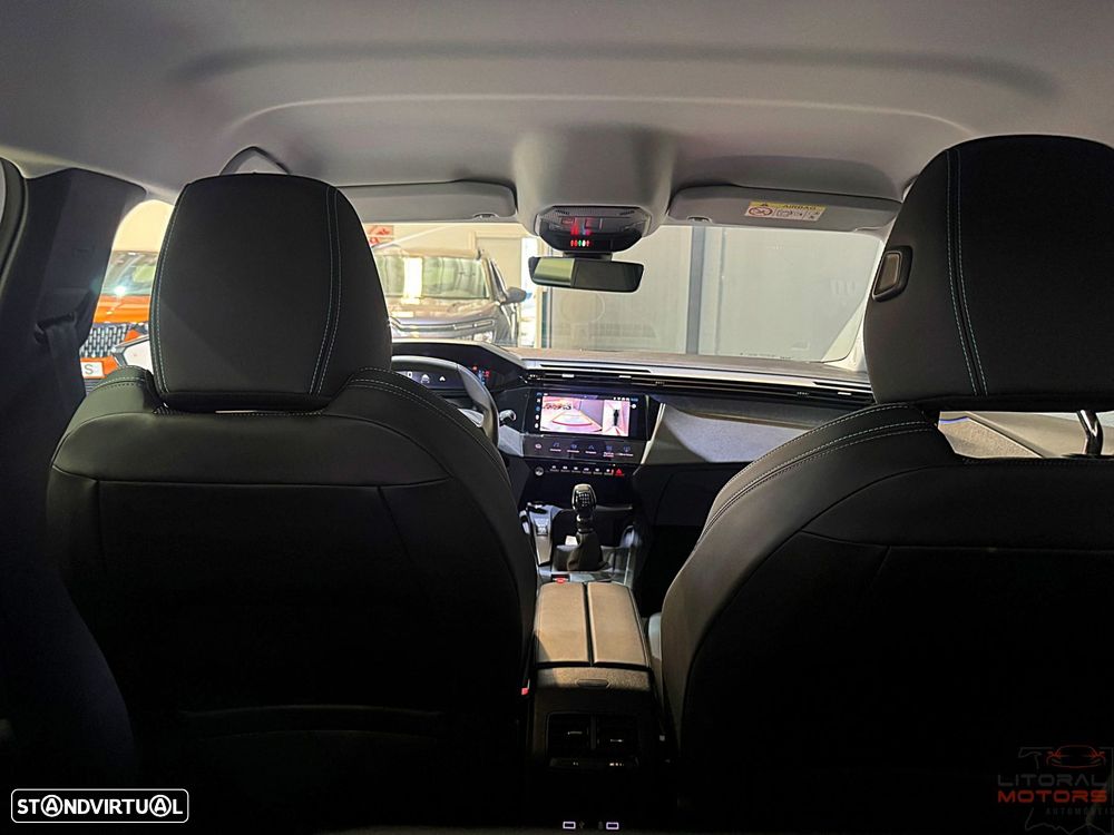 Peugeot 308 1.2 PureTech Allure Pack - 41