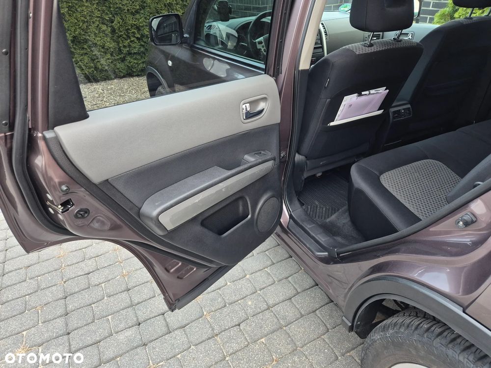 Nissan X-Trail 2.0 dCi 4x4 DPF LE - 11