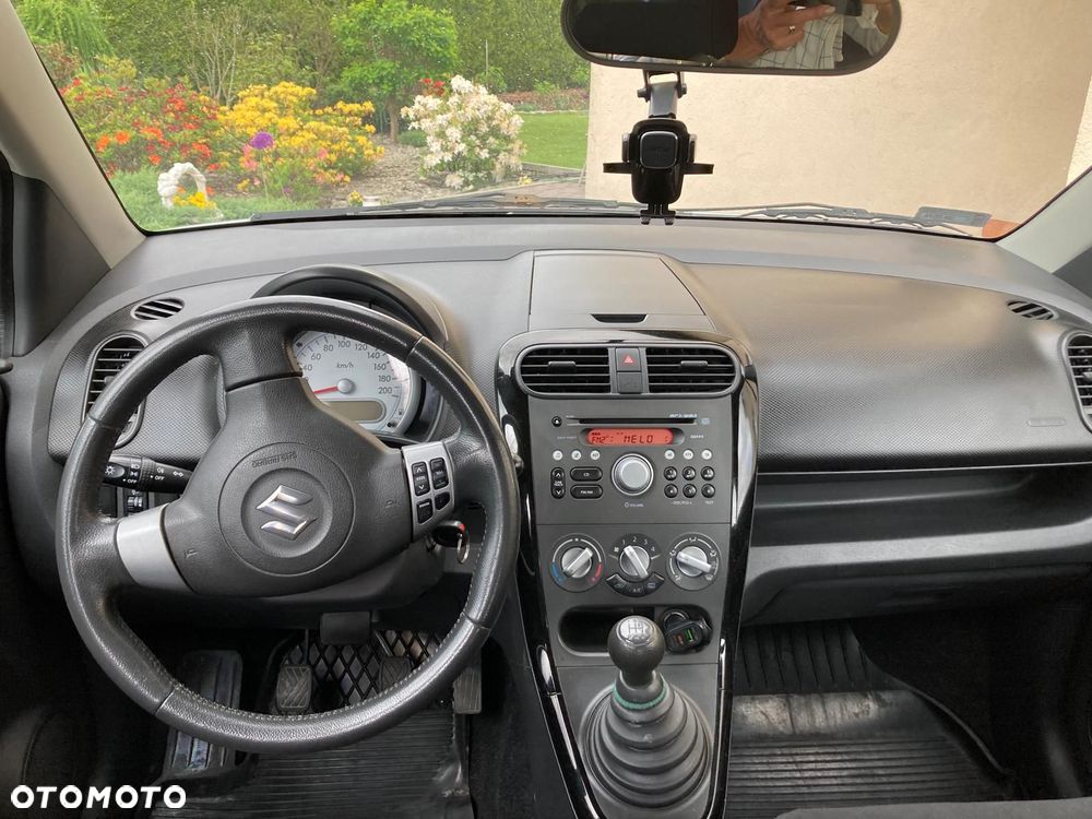 Suzuki Splash - 5