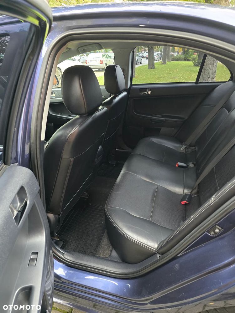 Mitsubishi Lancer 1.8 Inform - 30