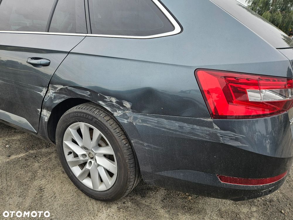 Skoda Superb 1.4 TSI Plug-In Hybrid Style DSG - 7