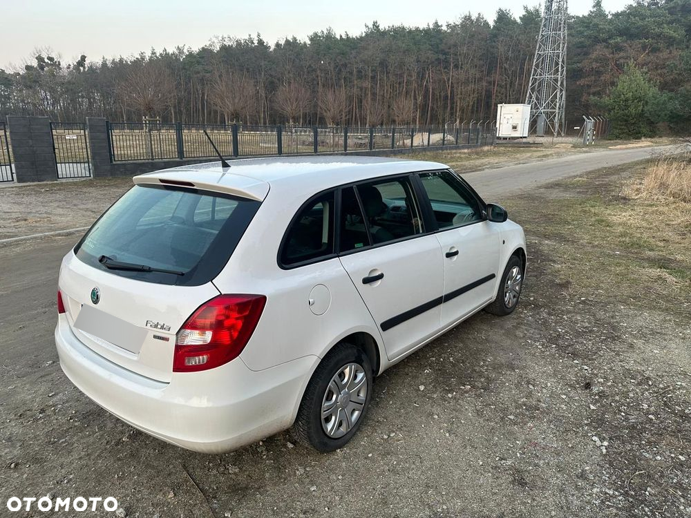 Skoda Fabia 1.6 TDI DPF Active - 8