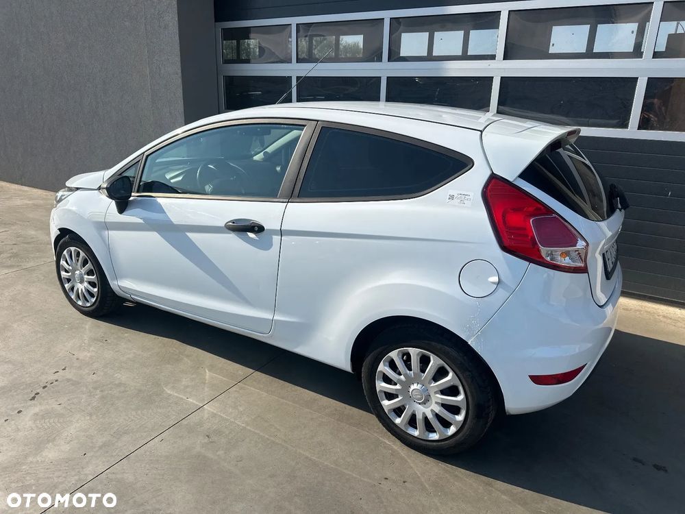 Ford Fiesta 1.5 TDCi SYNC Edition - 5