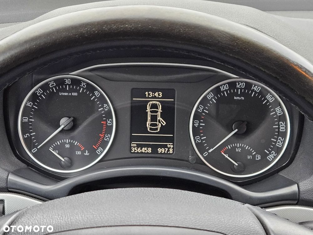 Skoda Octavia 2.0 TDI DPF Ambition DSG - 24