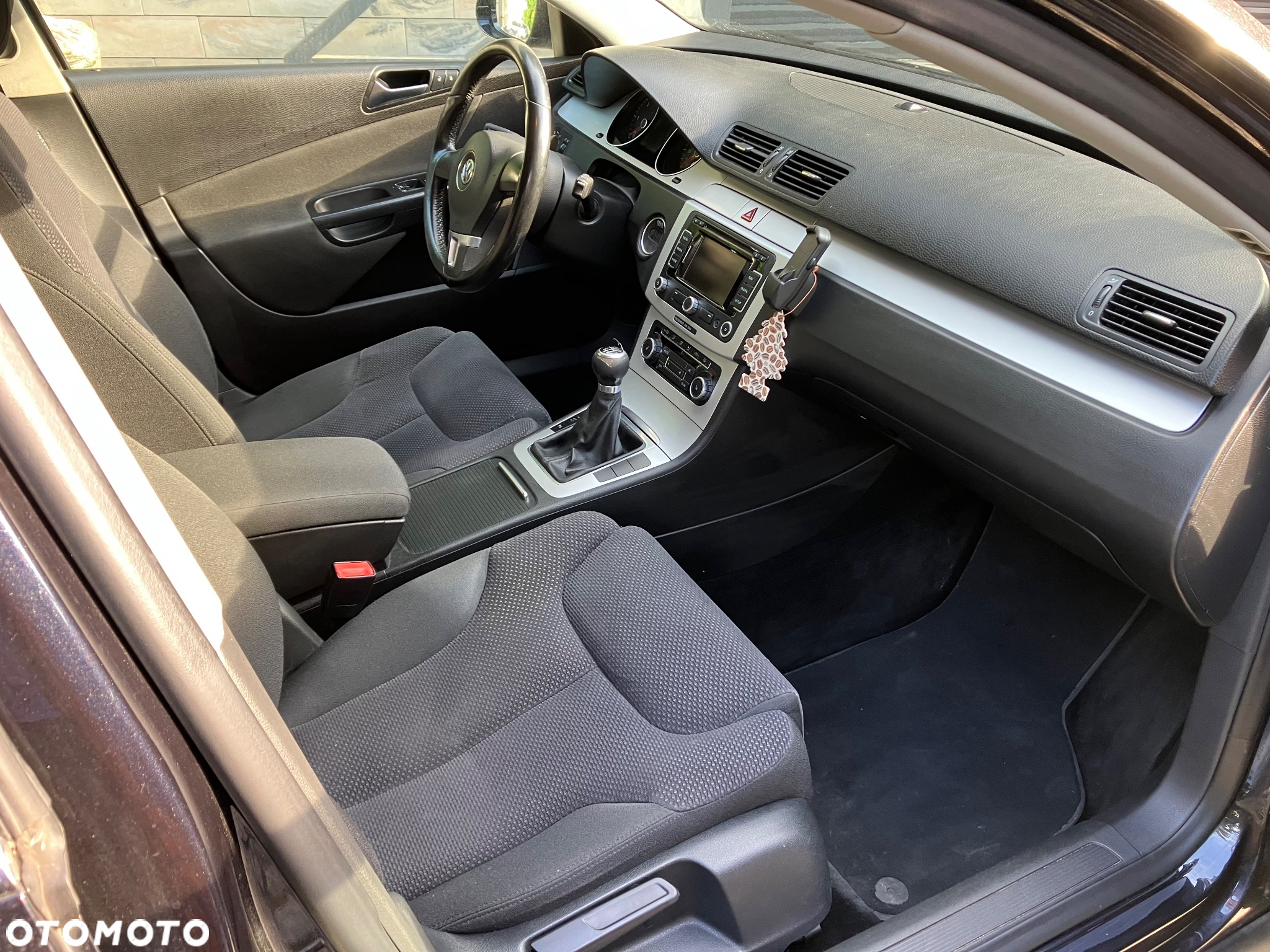 Volkswagen Passat 2.0 TDI Trendline - 13