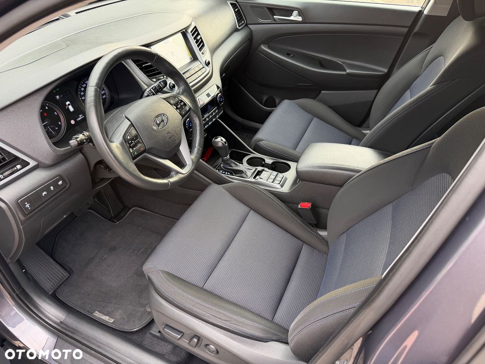 Hyundai Tucson 2.0 CRDI 4WD Automatik Style - 10
