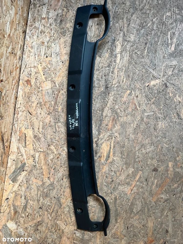 NISSAN NAVARA D40 nakładka zderzaka przód 96011EB400