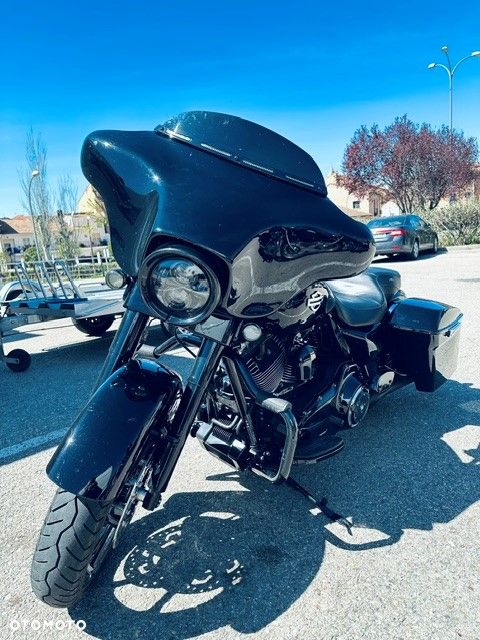 Harley-Davidson Touring Street Glide - 1