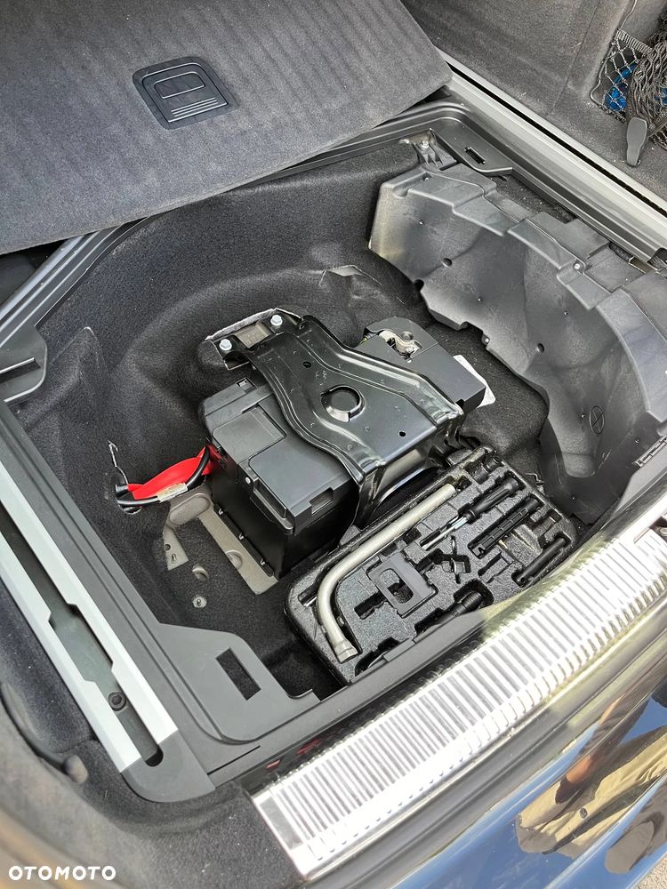 Audi A6 Avant 3.0 TDI quattro S tronic - 10