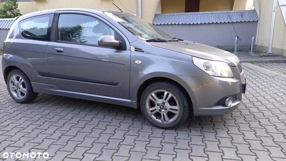 Chevrolet Aveo 1.2 16V LS Design+ - 18