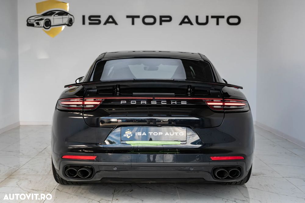 Porsche Panamera Turbo - 3