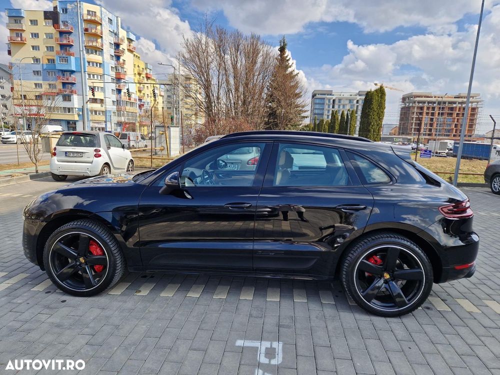 Porsche Macan - 17