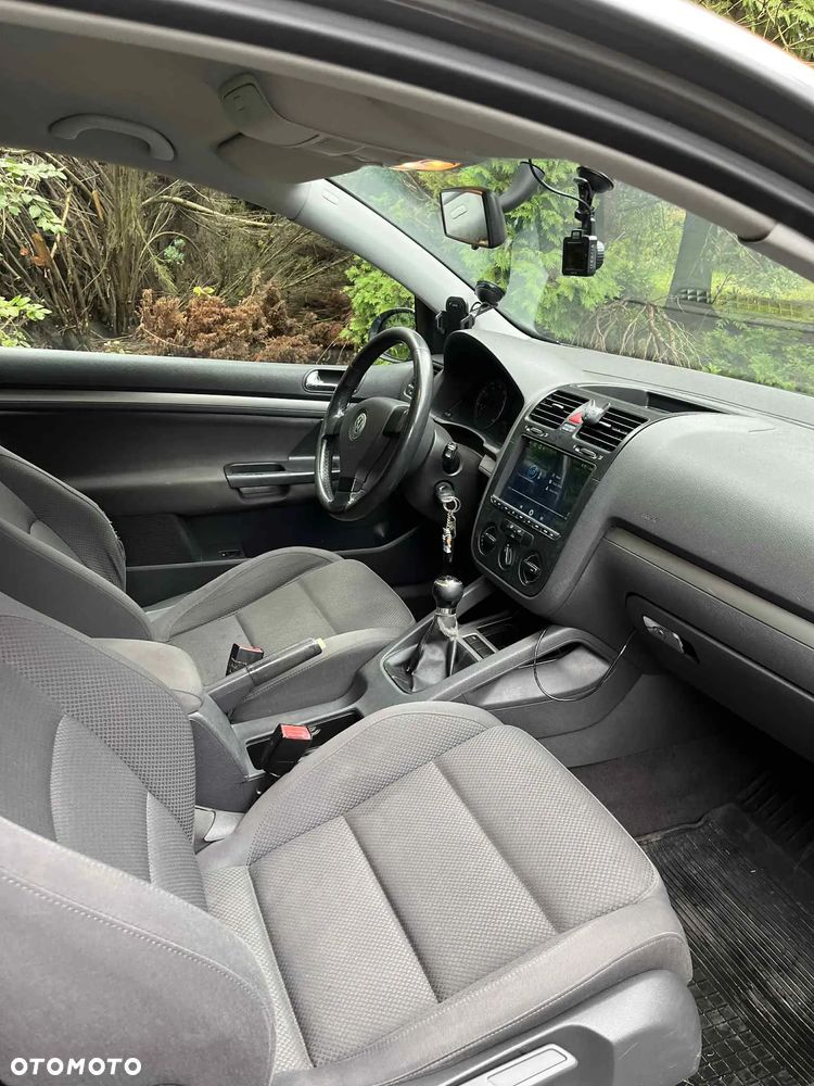 Volkswagen Golf - 13