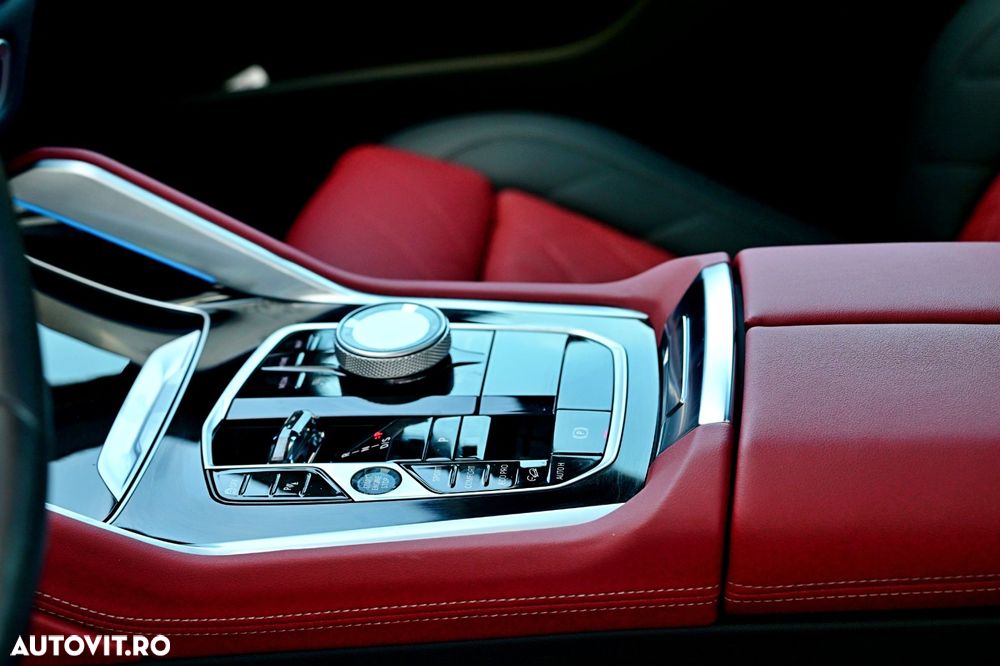 BMW X6 xDrive40d - 13