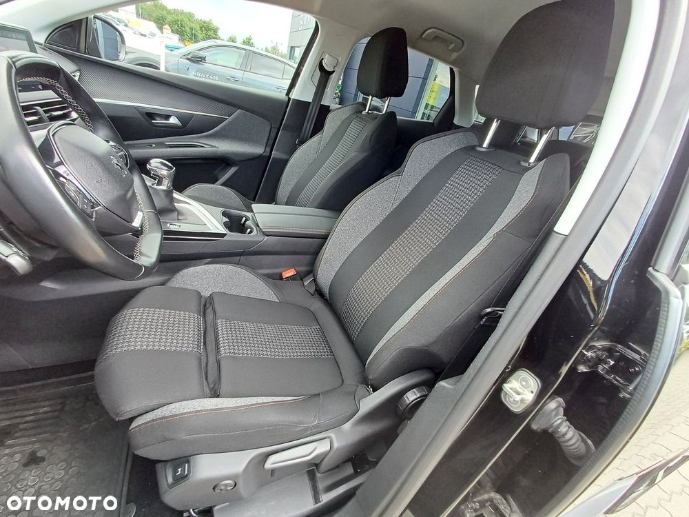 Peugeot 3008 - 11