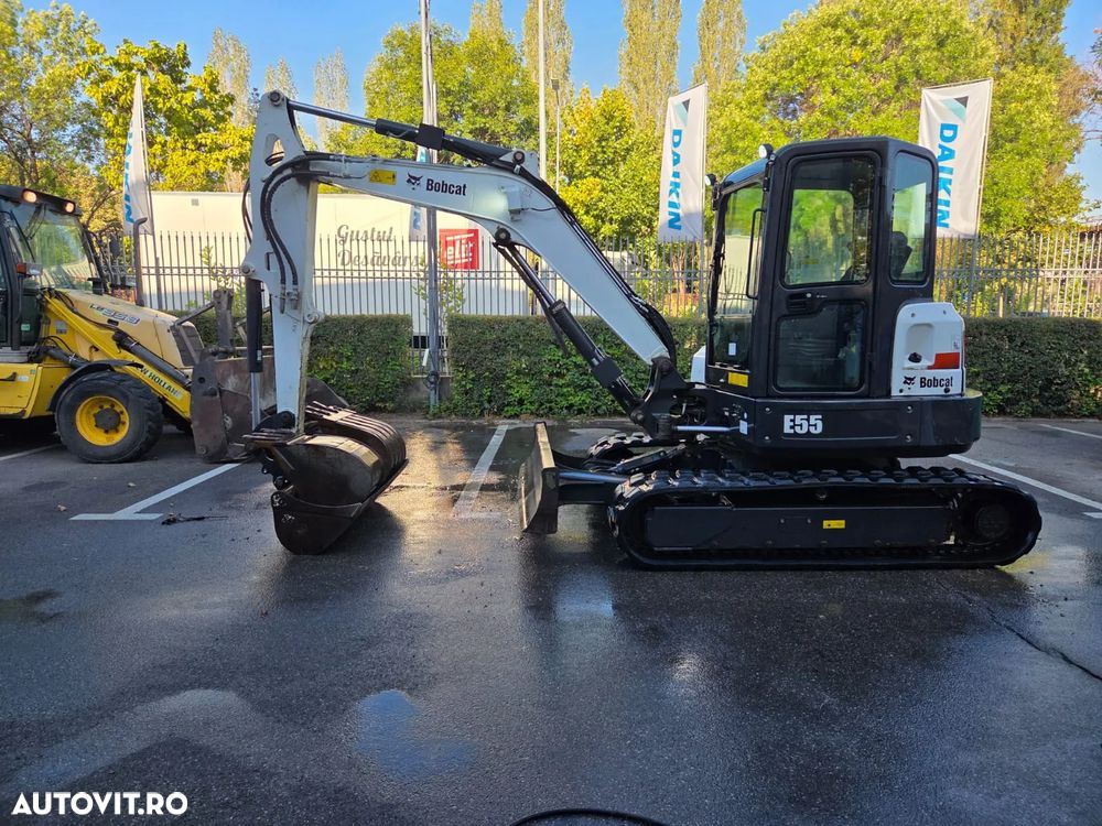 Bobcat E55 - 12