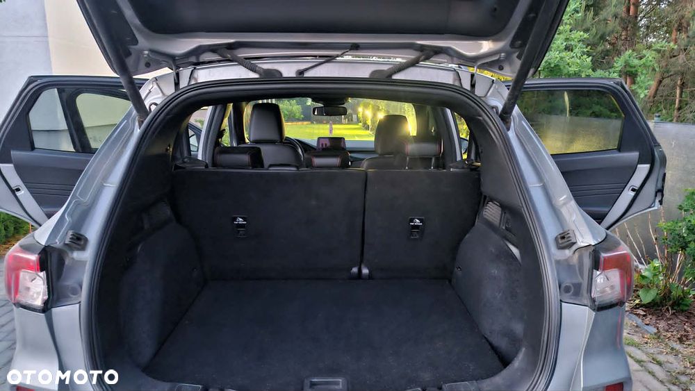 Ford Kuga 1.5 EcoBoost FWD ST-Line - 3