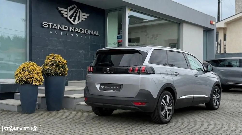 Peugeot 5008 1.2 Hybrid Allure Pack e-DCS6 - 10