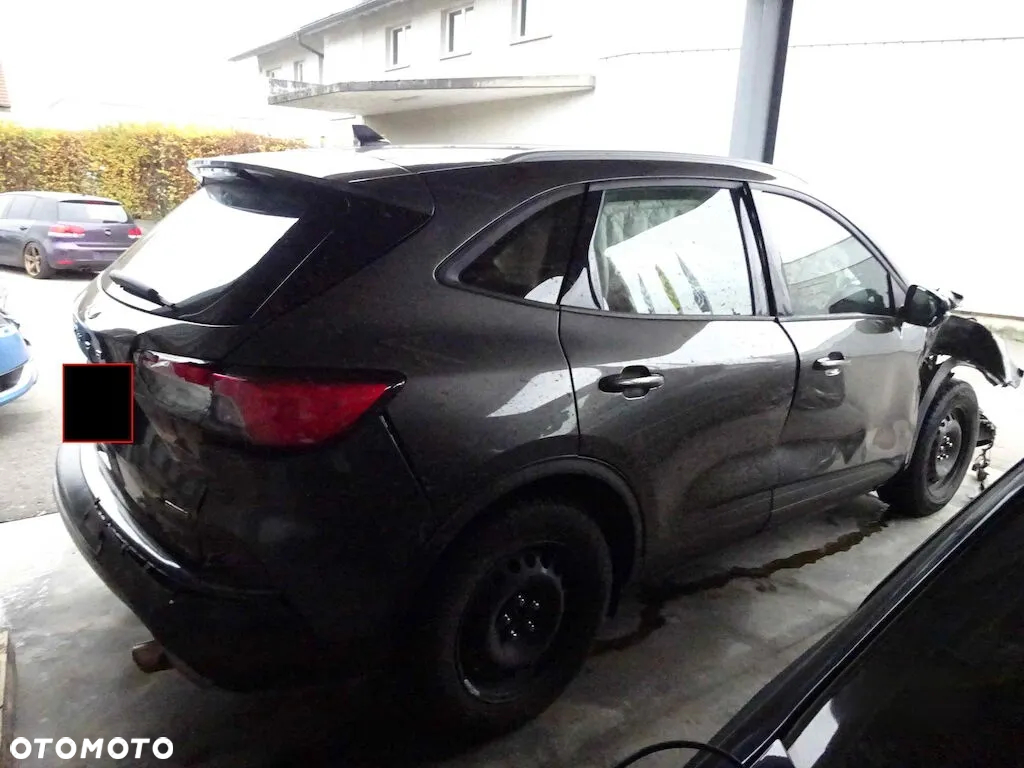 Ford Kuga 2.5 Duratec FHEV 4x4 ACTIVE - 3