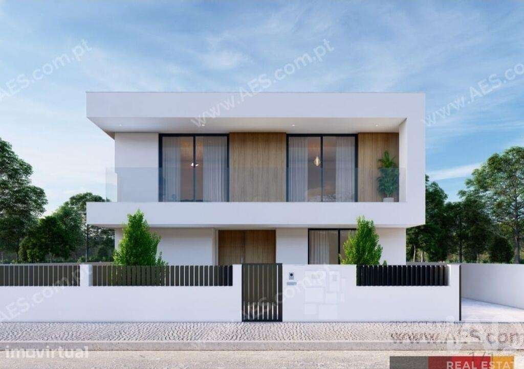 Casa / Villa T4 em Amora de 126,00 m2 - Grande imagem: 2/7