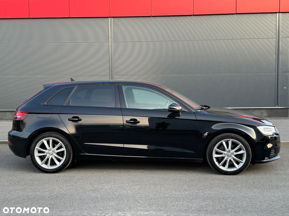 Audi A3 Sportback - 11